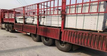 白山 白麻荔枝面外墙干挂，工厂装车日常