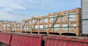 白山 芝麻白花岗岩地铺石出口专车-泰国游