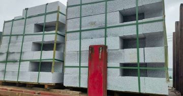 白山 芝麻白花岗岩路沿石，平石，路侧石，马路牙子，路缘石，立缘石，平缘石等