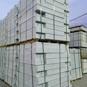 白山 芝麻白花岗岩路沿石，路缘石，路肩石，道牙，立缘石，马路牙子，街沿石，侧石等