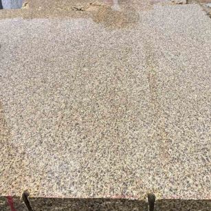 白山 黄金麻花岗岩石材方料