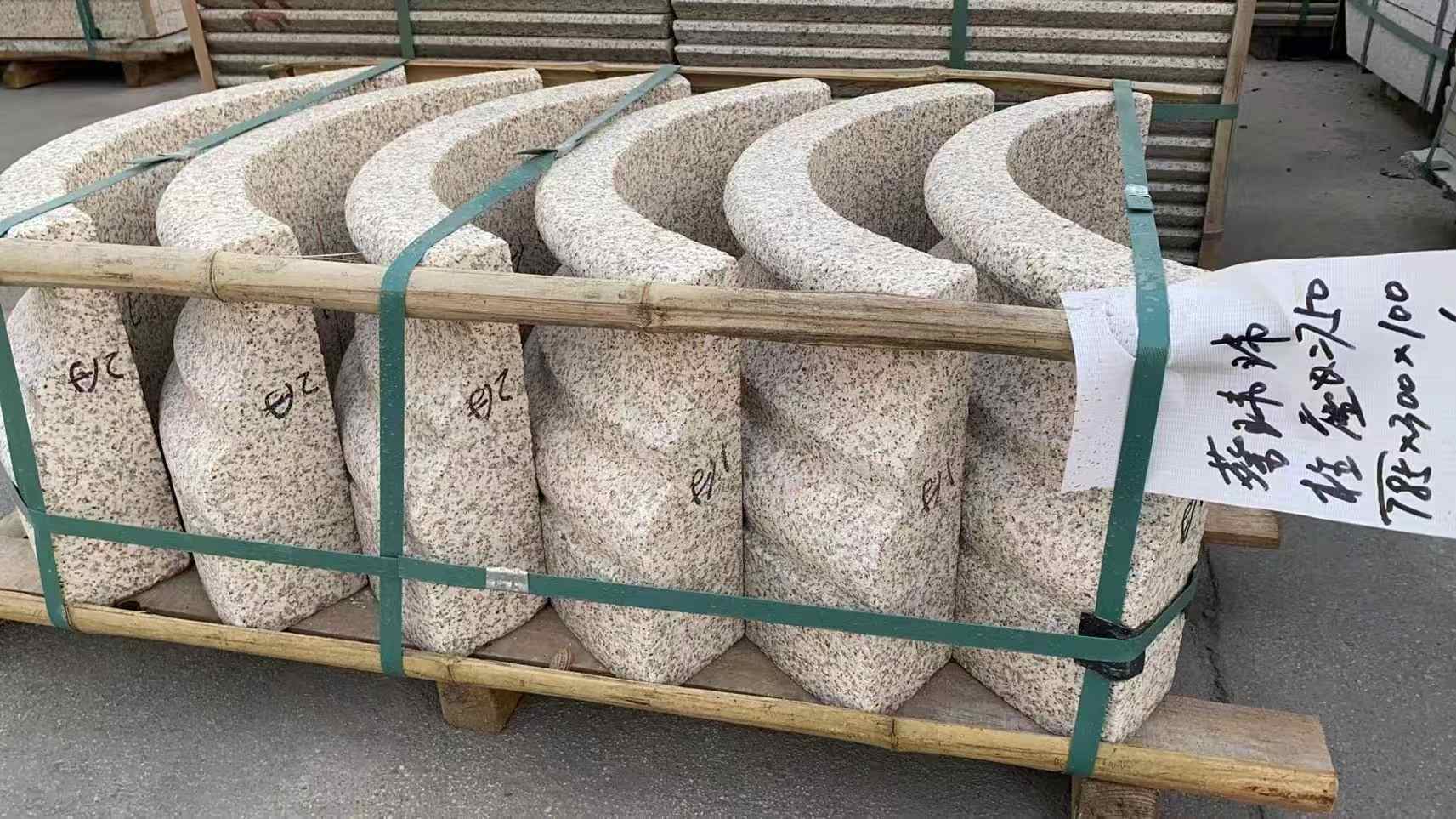 白山 黄金麻异型加工-柱帽