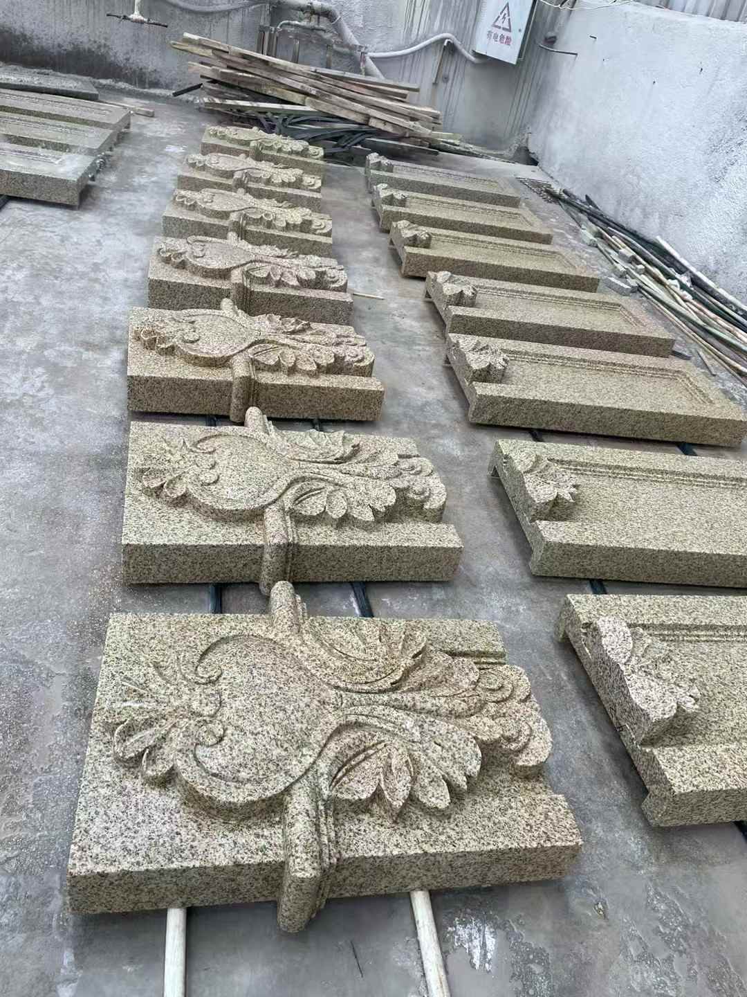 白山 黄金麻花岗岩别墅外墙雕刻板