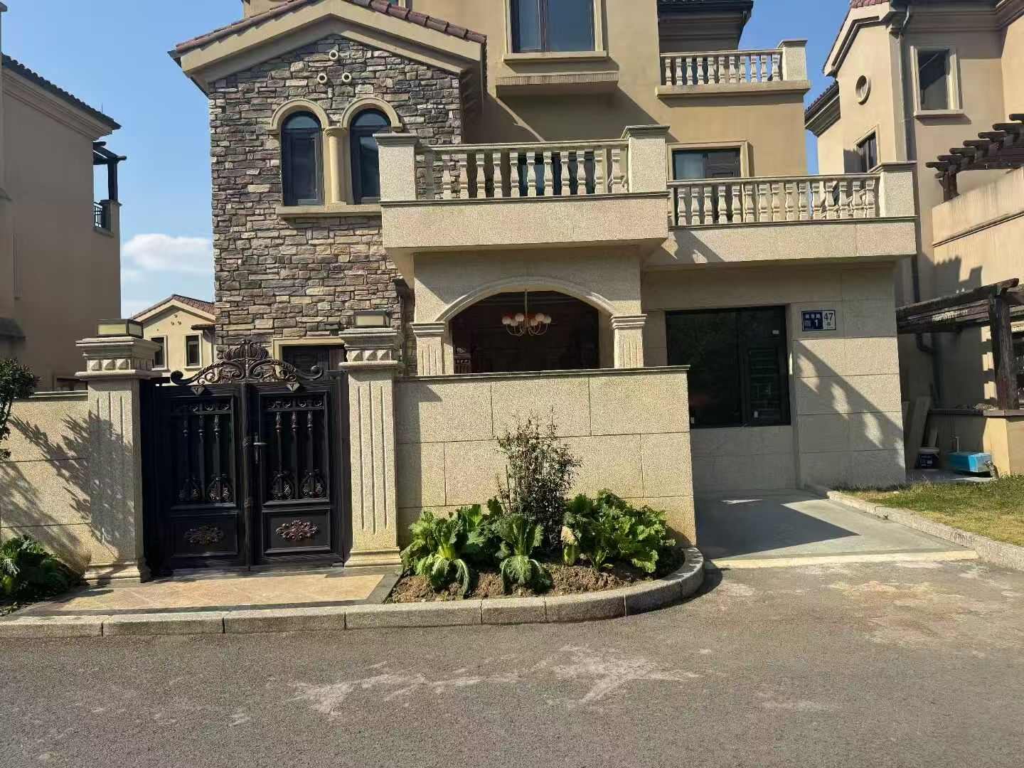 白山黄金麻别墅案例展示