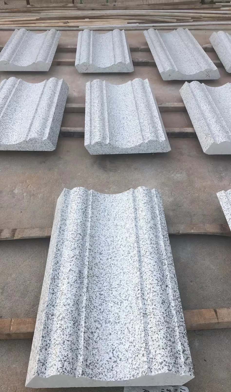 白山 白麻花岗岩光面别墅线条