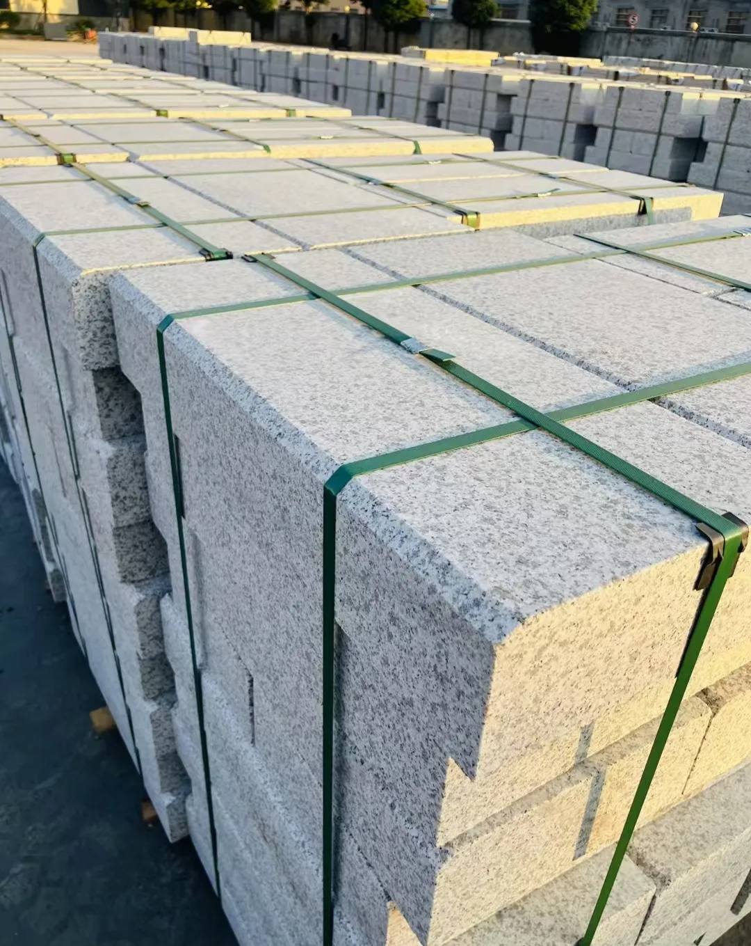 白山 白麻花岗岩路沿石，马路牙子，路缘石，平石，立缘石等