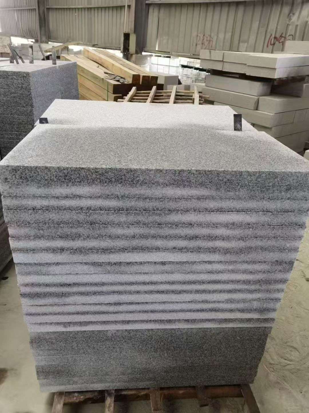 白山 芝麻白5公分火烧地铺成品，900*400，规格可定制