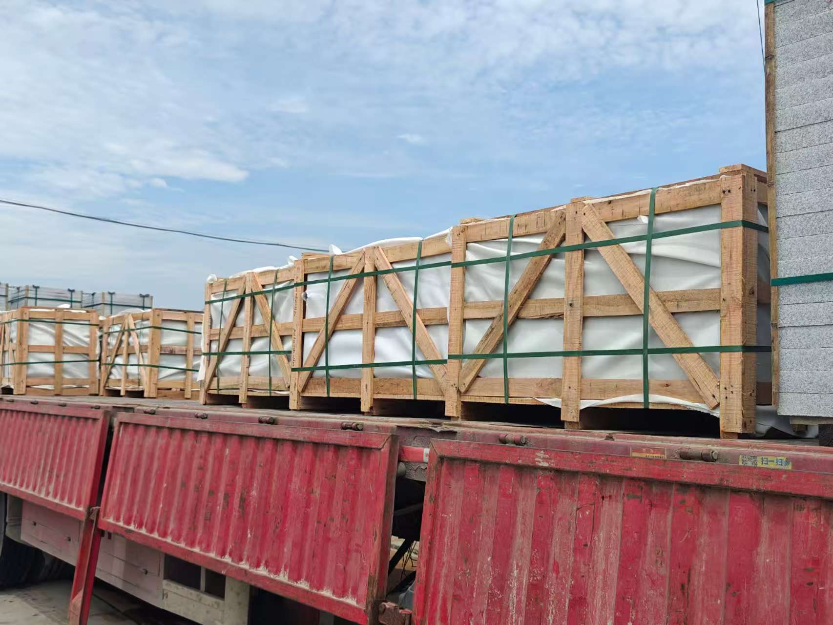 白山 芝麻白花岗岩地铺石出口专车-泰国游